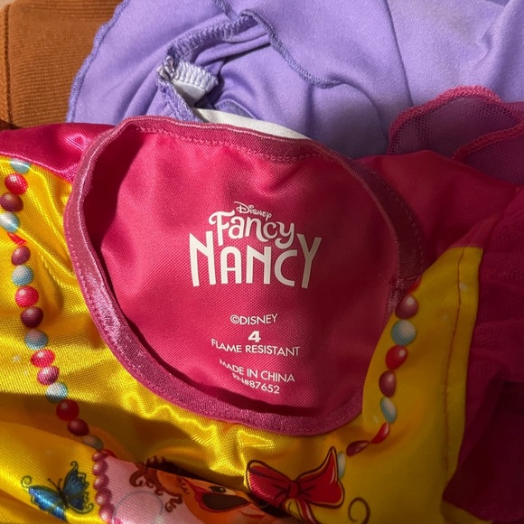 4 Girls' Cartoon Character Dresses - Picture 6 of 6